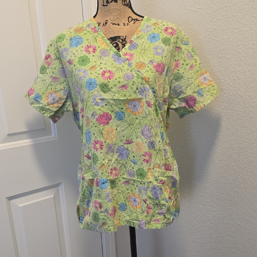 Floral SB Scrubs Women's Scrub Top